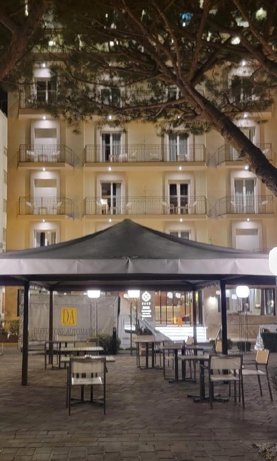 Grand Hotel Spiaggia Alassio Exterior foto